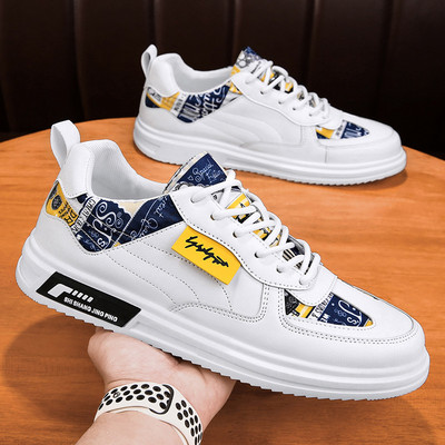 Novi model kožnih tenisica sa ravnim đonom u bijeloj i crnoj boji