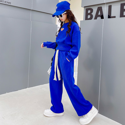 Καθημερινό σετ για κορίτσια - δύο μοντέλα