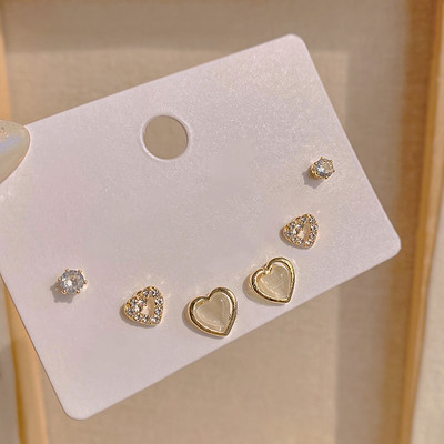 Γυναικεία ρετρό σκουλαρίκια σε χρυσό χρώμα, διάφορα μοντέλα σε σετ