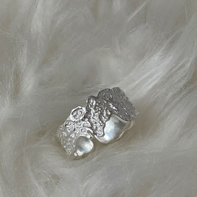 Ασημί γυναικείο casual δαχτυλίδι λεπτό μοντέλο