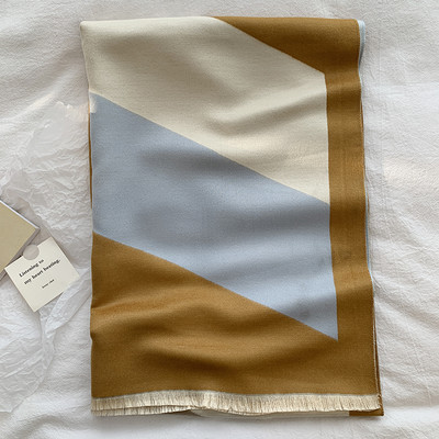 Νέο μοντέλο χειμερινό γυναικείο κασκόλ με μήκος 190 cm