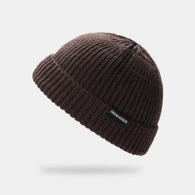 Ανδρικό καπέλο σε πολλά χρώματα, κλασικό και με επιγραφή