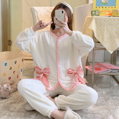 Дамска пижама от две части-различни модели