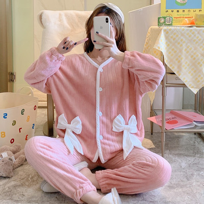 Дамска пижама от две части-различни модели