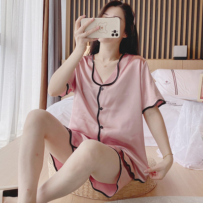 Дамска нощница с къс панталон - няколко модела