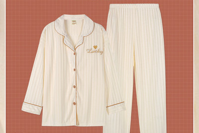 Aktuelne dvodijelne pidžame u plavoj boji za parove