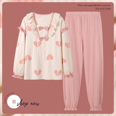 Дамска пижама с дълъг ръкав и къдри