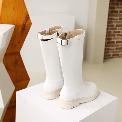 Χειμερινές παιδικές μπότες σε μαύρο και άσπρο χρώμα