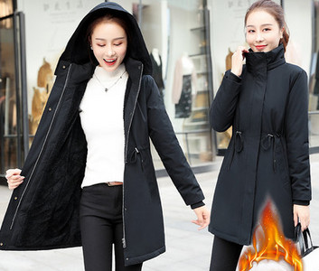 Új modell női téli kabát kapucnival és meleg béléssel