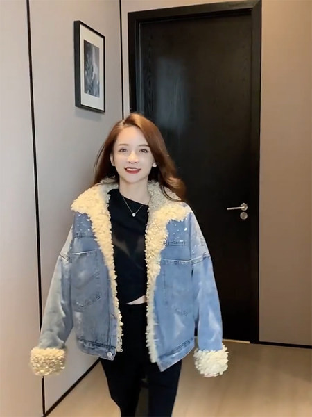 Női farmerdzseki meleg béléssel