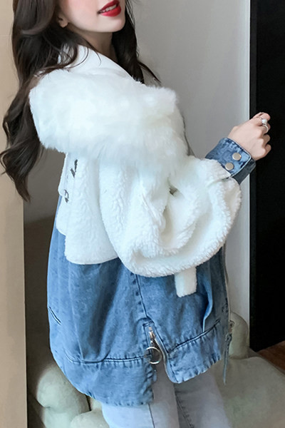 Jachetă de damă din denim cu căptușeală caldă și inscripție pe spate