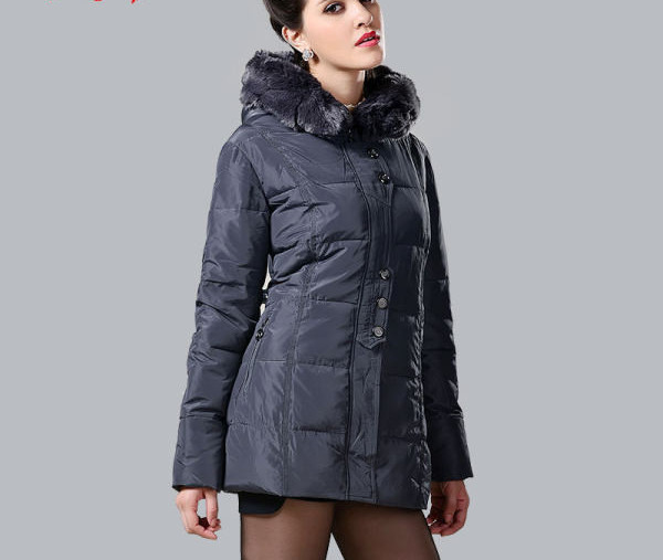 Jachetă de damă pentru iarnă, cu guler în puf