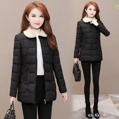 Nappali női kabát tollas gallérral