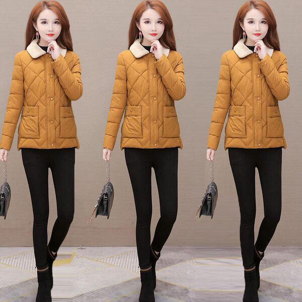 Női kabát klasszikus gallérral és gombos rögzítéssel