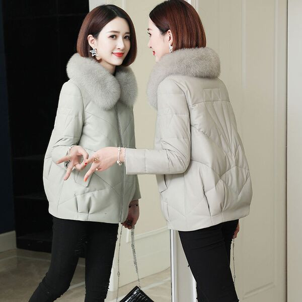 Női bőrkabát eco pehelytal és zsebekkel