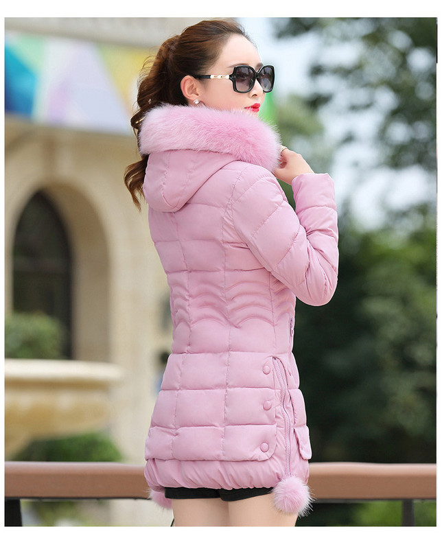 Стилно дамско дълго яке в два модела с пух