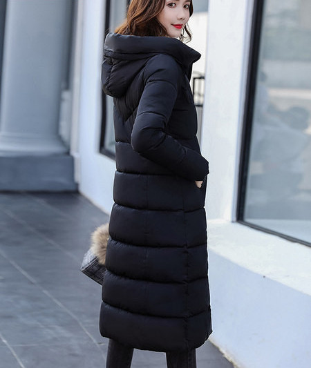 Ilga žieminė striukė su gobtuvu