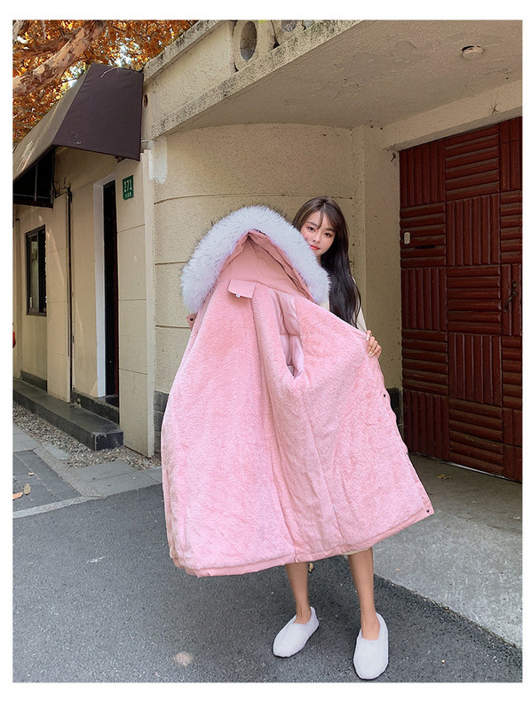 Jachetă lungă de puf de damă elegantă, cu glugă