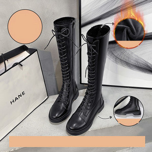 Висока дамски ботуши от изкуствена кожа с връзки