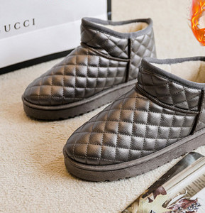 Дамски боти с топъл хастар в три цвята