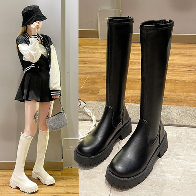 Ежедневни ботуши от изкуствена кожа с груба подметка за жени