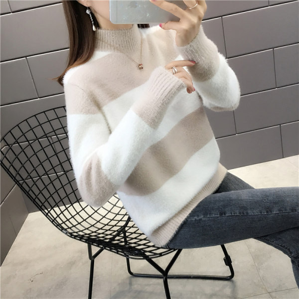 Női csíkos pulóver magas gallérral