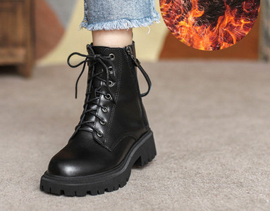Új modell női bőrcsizma durva talppal és fűzővel