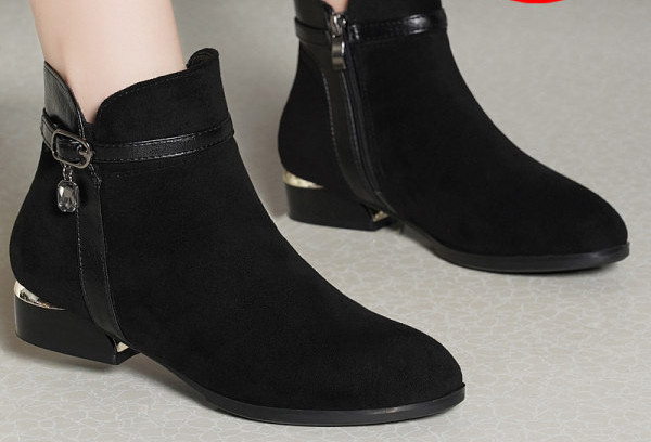 Női alkalmi csizma - többféle modell