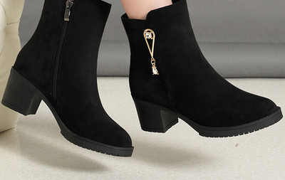 Női csizma öko velúrból 6 cm sarokkal - többféle modell