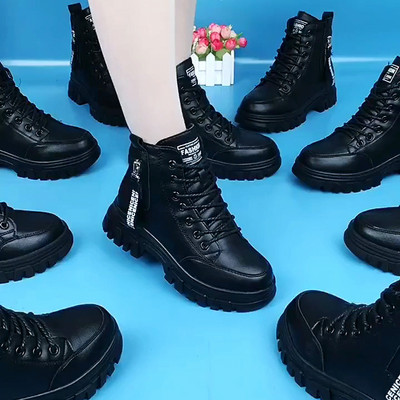 Új modell női bőrcsizma meleg béléssel, fekete színben