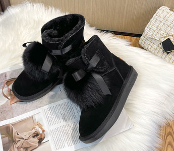 Női csizma meleg béléssel és pehellyel - többféle modell