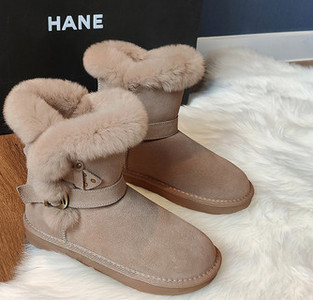 Alkalmi női csizma meleg béléssel