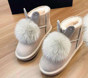 Alkalmi női csizma meleg béléssel