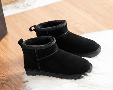 Női téli csizma öko velúrból meleg béléssel - többféle színben