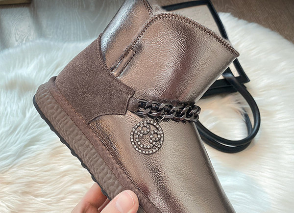 Női téli csizma eko bőrből és velúrból, fém díszítéssel