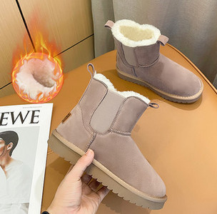 Γυναικείες χειμερινές μπότες με απαλή φόδρα - δύο μοντέλα