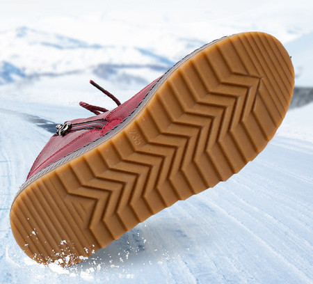 Naiste kunstnahast paeltega talvesaapad