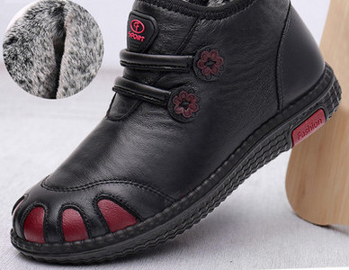 Naiste nahast saapad kirja ja lameda tallaga – paksu voodriga