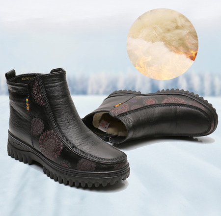 Sooja voodriga vabaaja naiste saapad - must ja punane