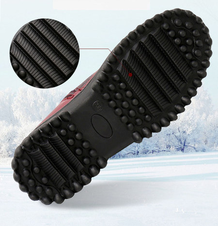 Sooja voodriga vabaaja naiste saapad - must ja punane