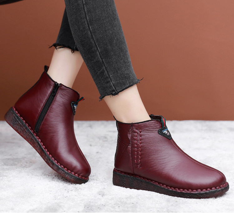 Naiste vabaaja nahast saapad luku ja lameda tallaga