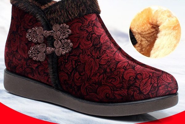 Alkalmi női mintás és pehelycsizma