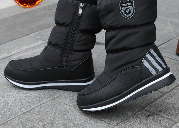 Talvised naiste saapad tüüpi apres