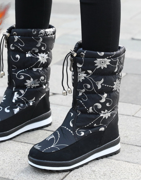 Női alkalmi kötény lapos talppal