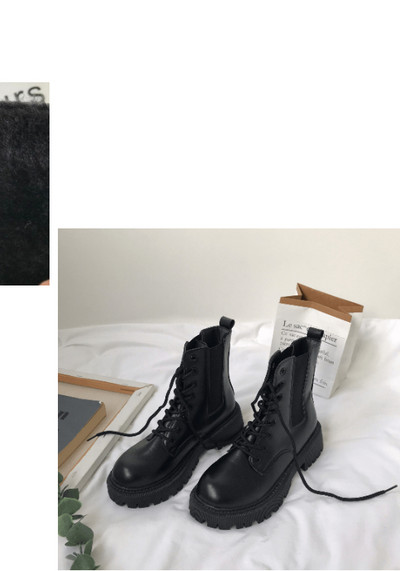 Modern birkózás nyakkendővel és durva talppal nőknek