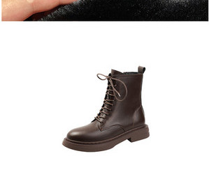Új modell női csizma eco bőrrel, fűzővel