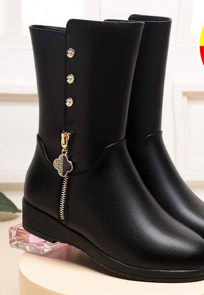 Alkalmi női műbőr csizma őszre-télre, meleg béléssel