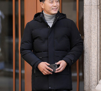 Kapuutsiga meeste talvejope - mitu mudelit