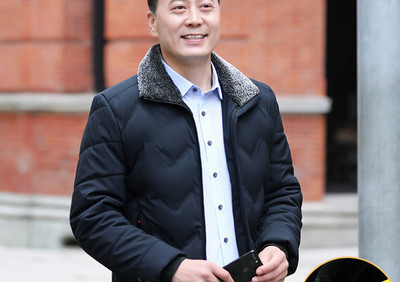 Új modell férfi kabát kapucnival - alkalmas télire