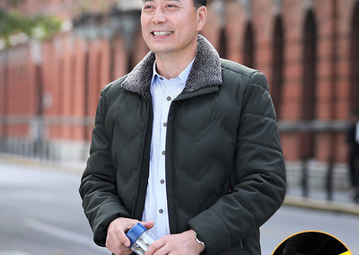 Új modell férfi kabát kapucnival - alkalmas télire